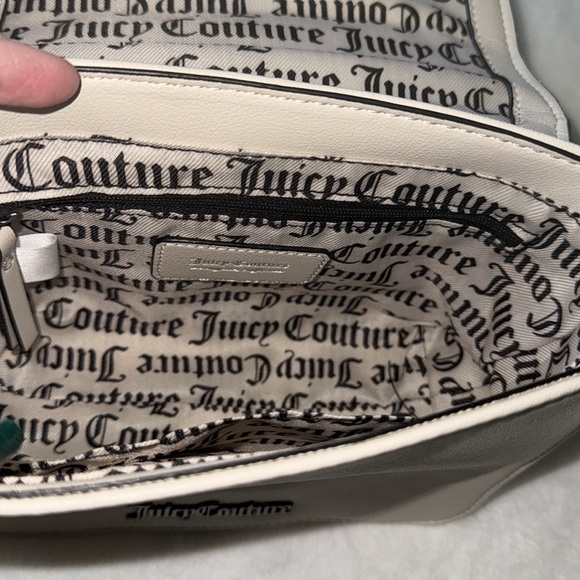 Juicy couture crystal colorful love flap Crossbody 🖤🖤 - Picture 8 of 10